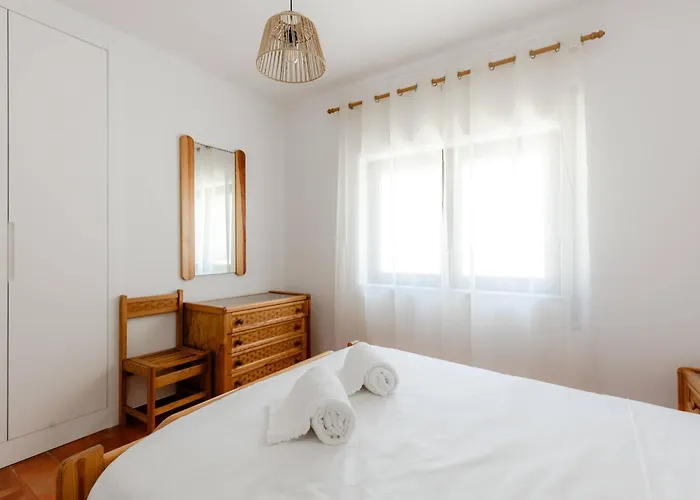 Ocean View Apartment *